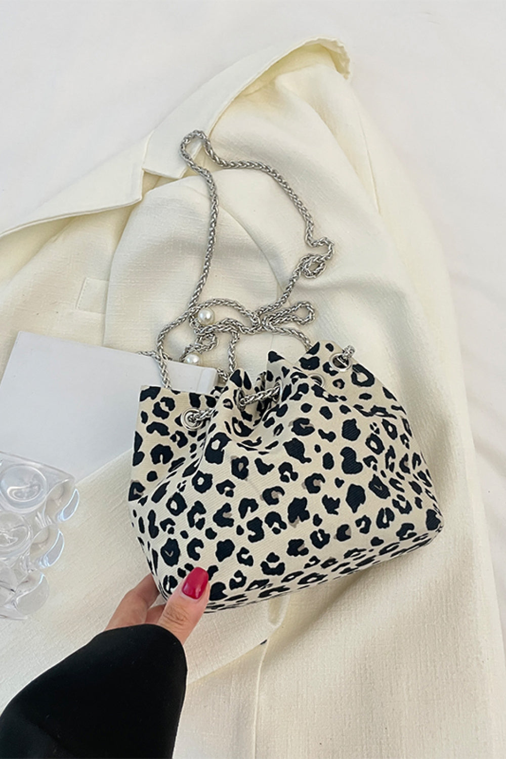 Bobbi Bucket Bag