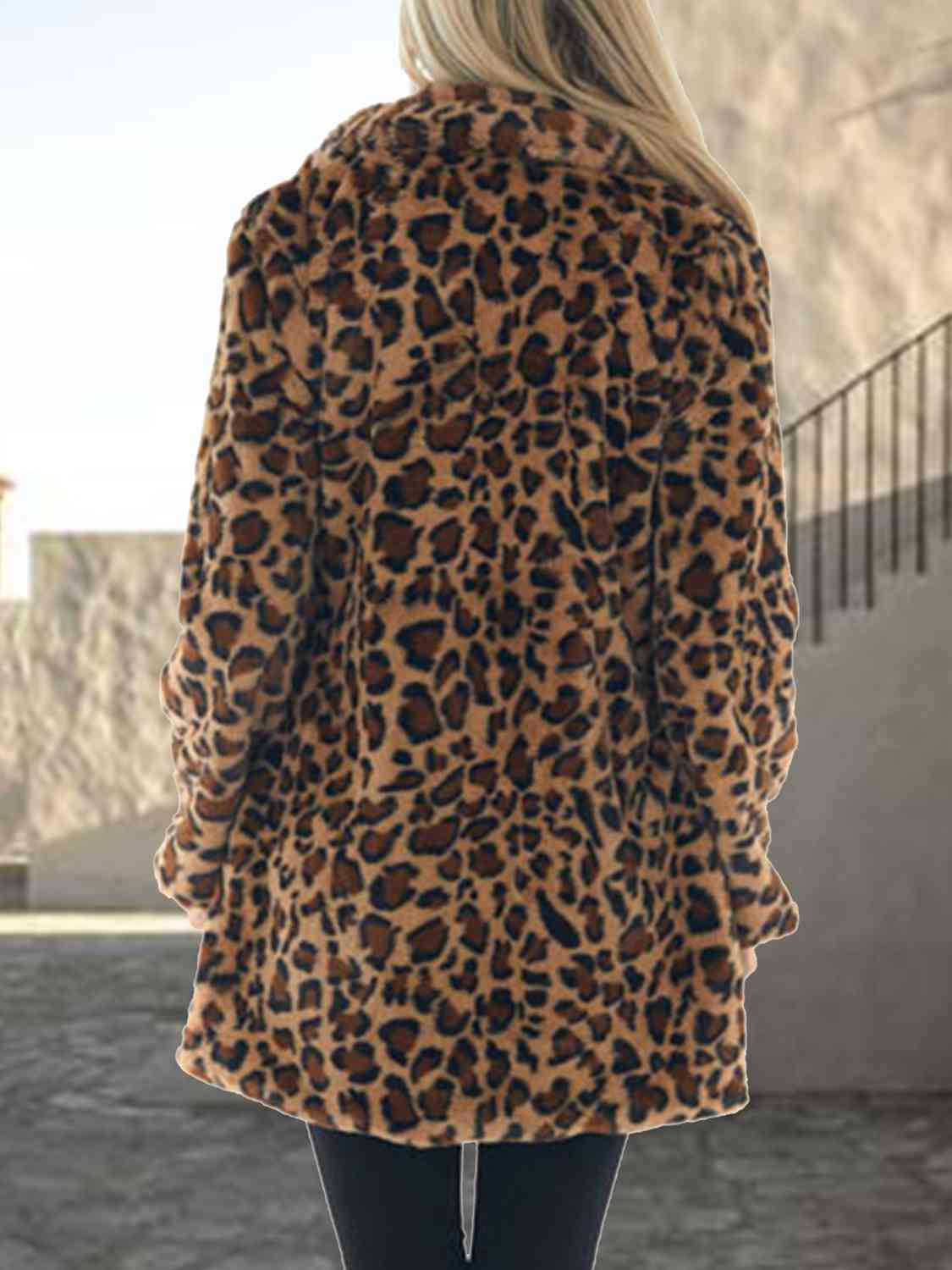 Load image into Gallery viewer, Leopard Collared Neck Coat with Pockets
