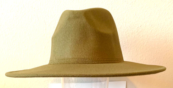 Load image into Gallery viewer, The Kristi Felt Hat
