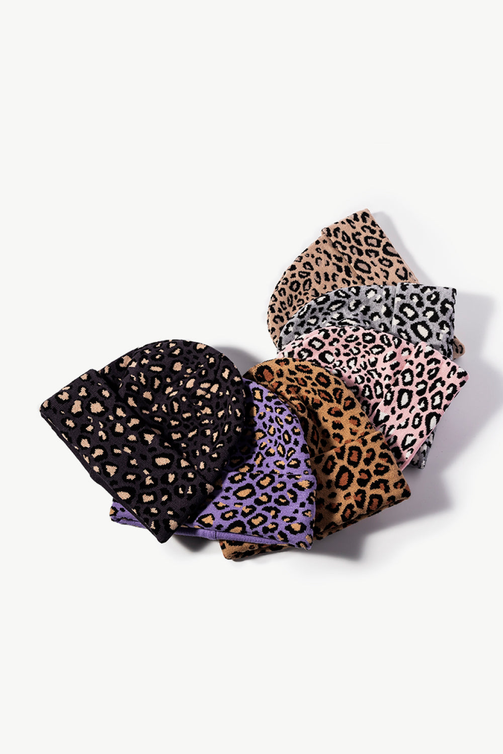 Load image into Gallery viewer, Leopard Pattern Cuffed Beanie
