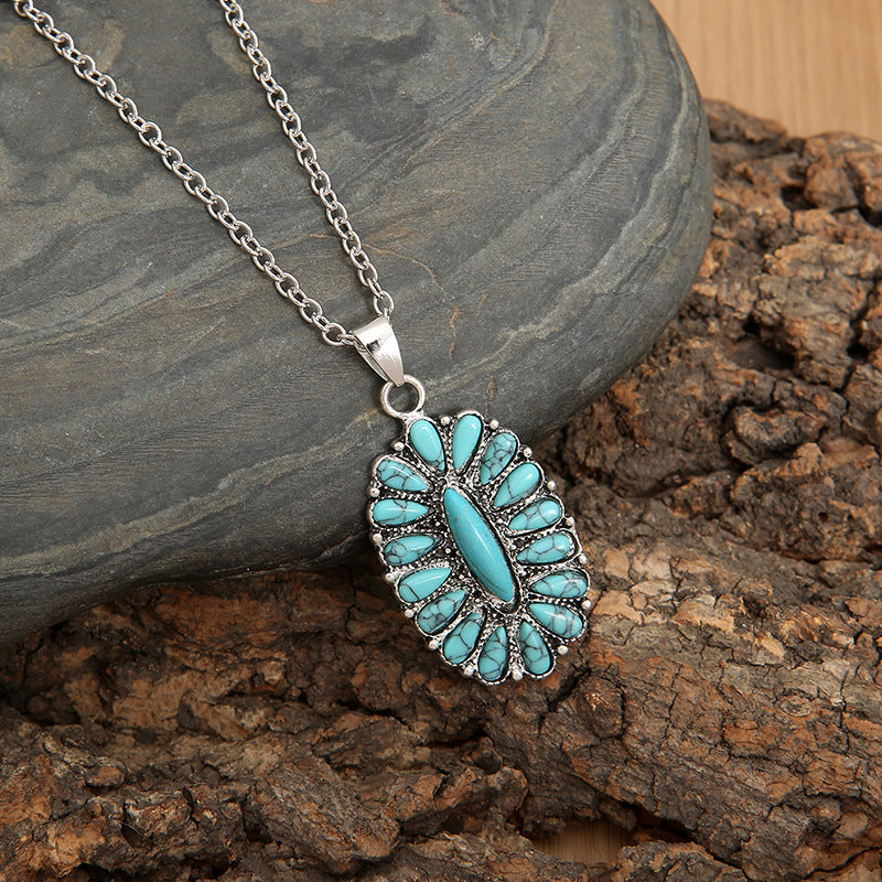 Artificial Turquoise Pendant Alloy Necklace
